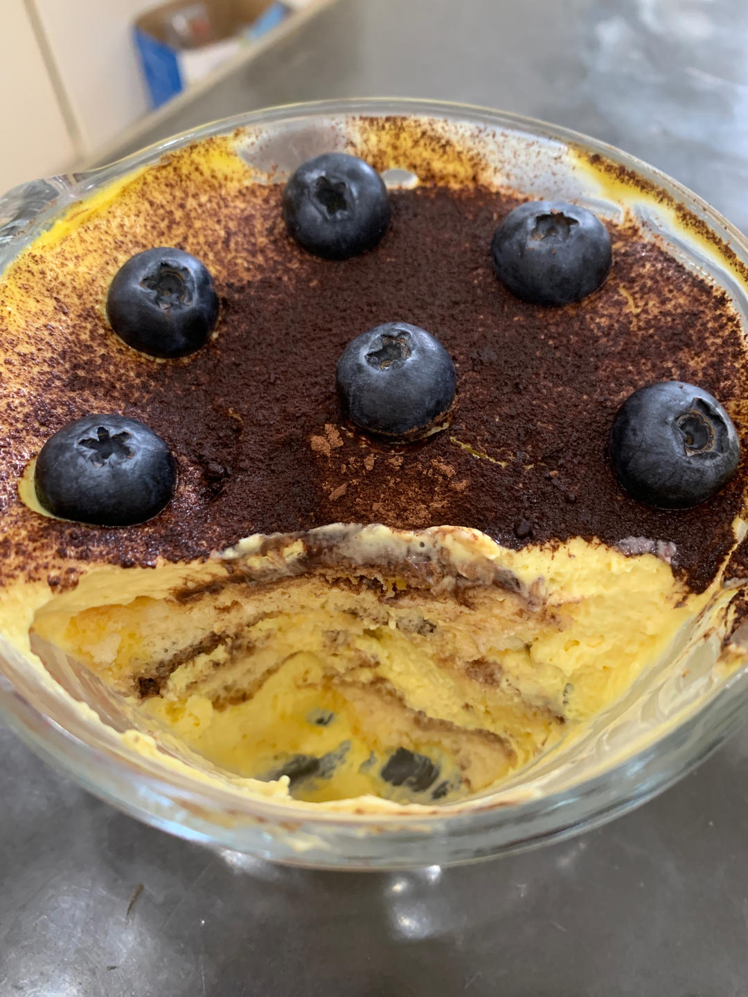 在欧洲学会的经典版提拉米苏