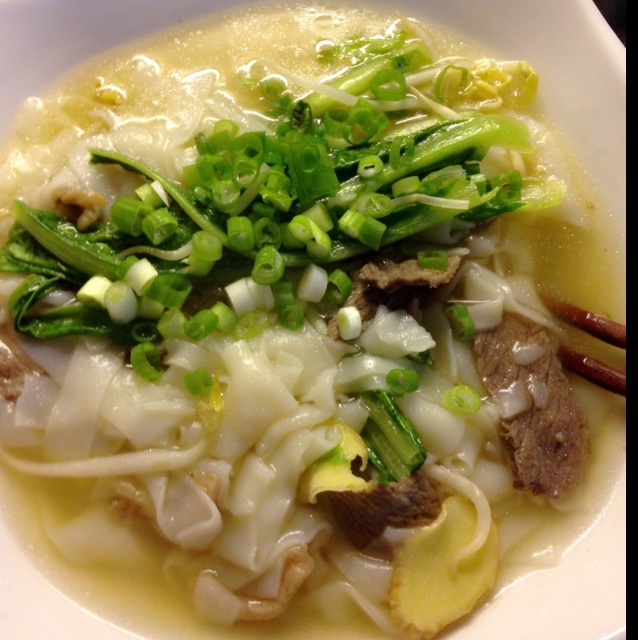 牛肉汤河粉