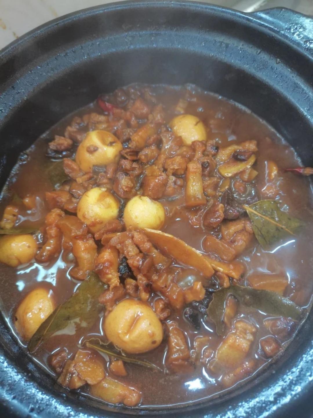 好吃到停不下来的卤肉饭