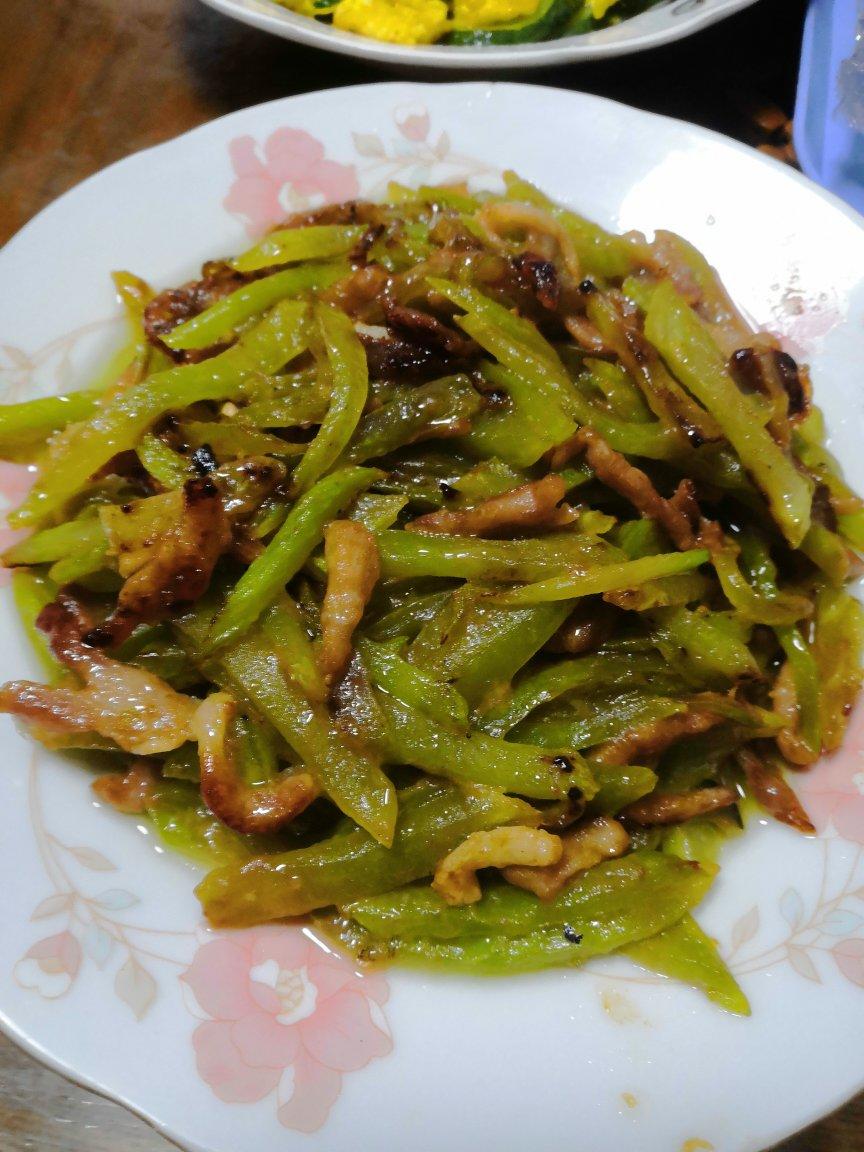 青笋炒肉丝