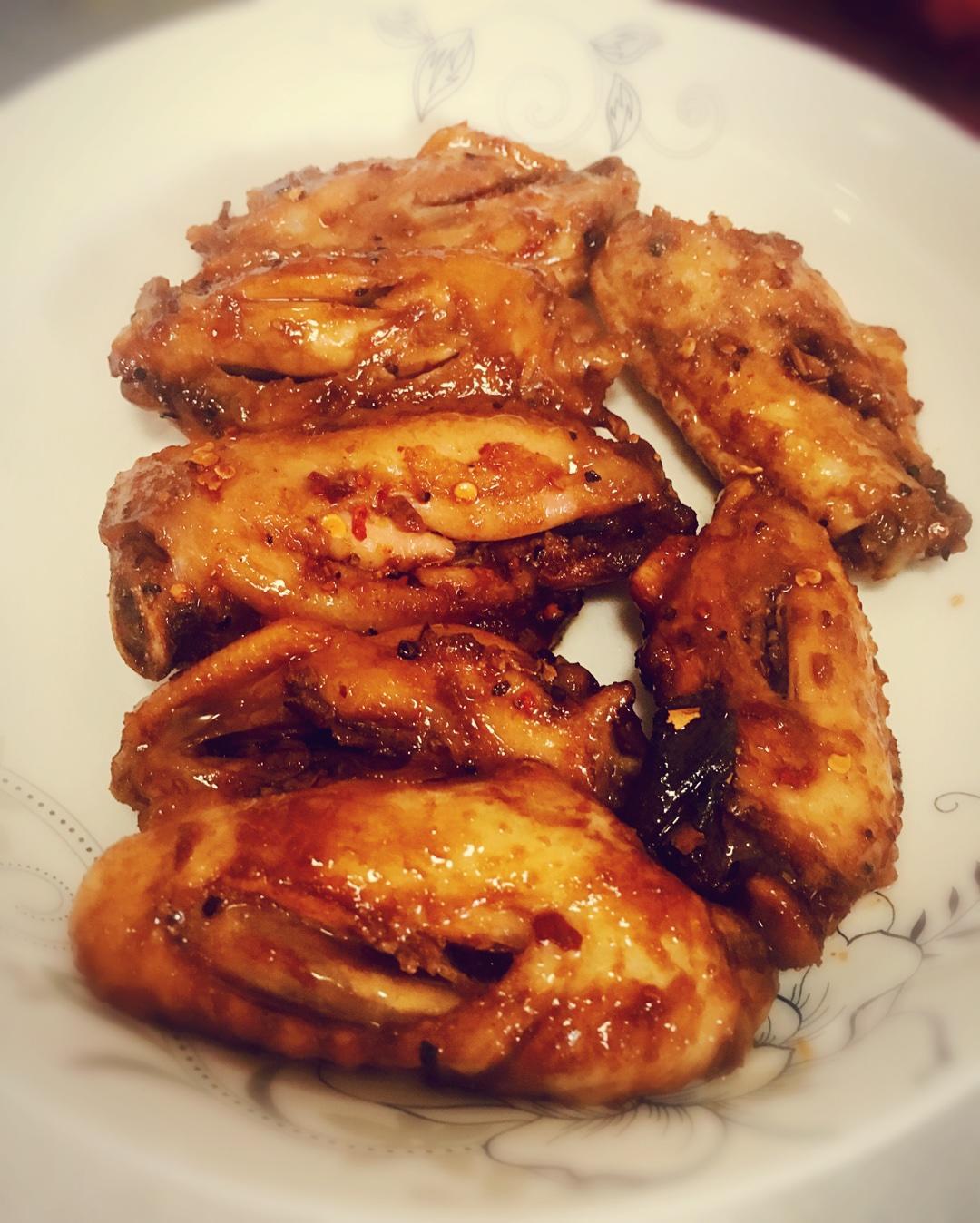 香香鸡翅的做法