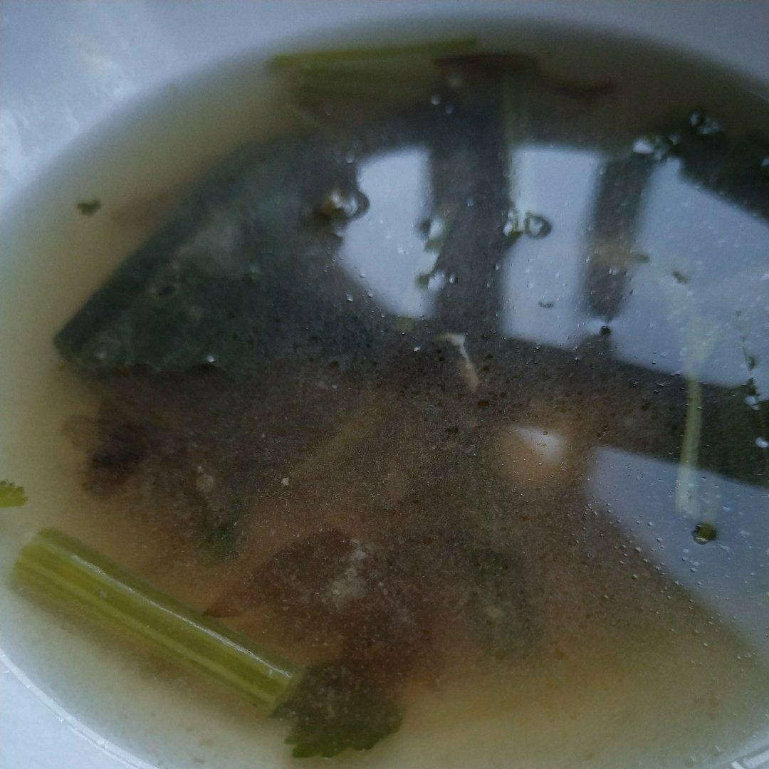 紫菜蛋花汤（汤类）