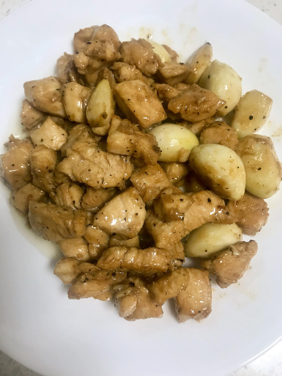 蒜香黑椒鸡丁
