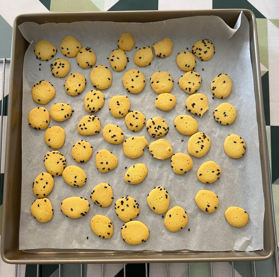鸡蛋小饼干🥚蛋黄饼干，消耗蛋黄，无油减糖（适合十个月以上宝宝）