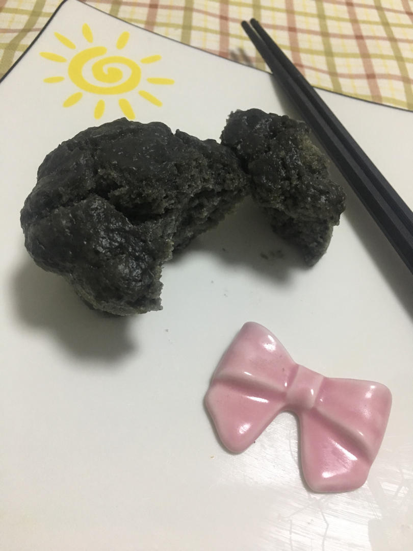 开花黑芝麻米糕