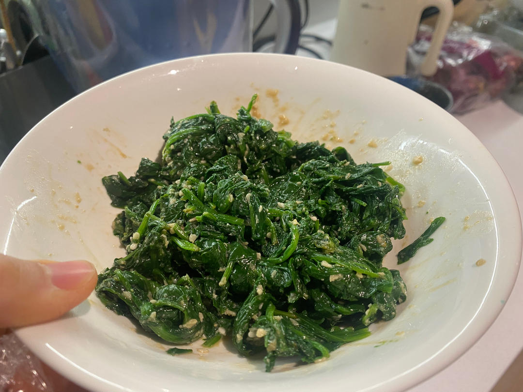 芝麻碎味噌豆丝拌菠菜