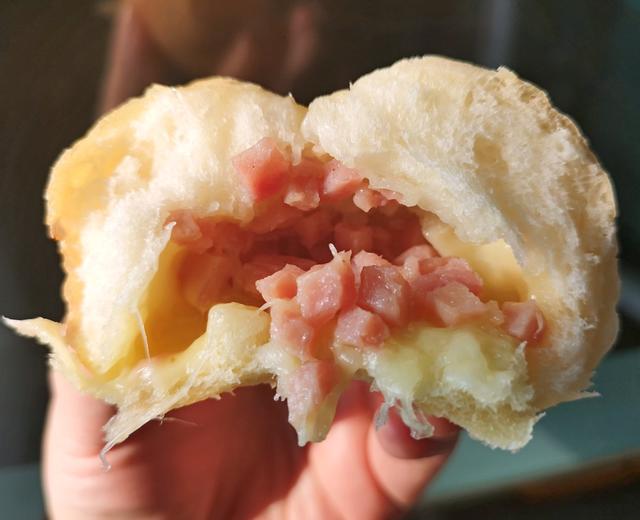 香肠粒芝士面包(汤种法)的做法