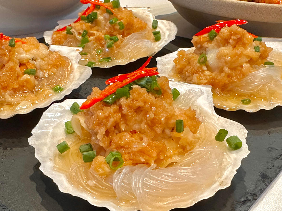 蒜蓉粉丝蒸扇贝