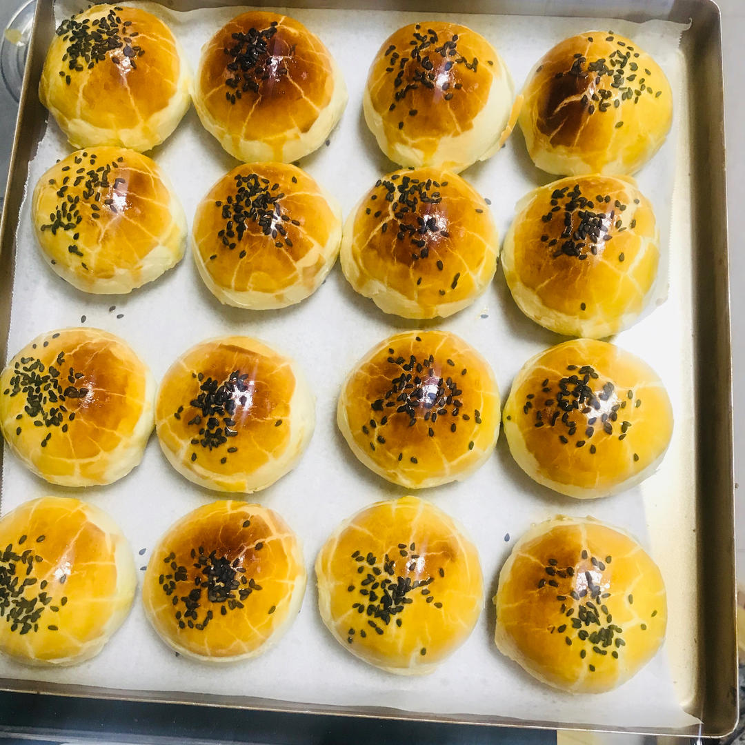 超简单 免揉 酥掉渣的蛋黄酥(超详细附全程视频)不破酥『万能酥皮』