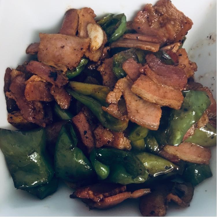 培根炒青椒