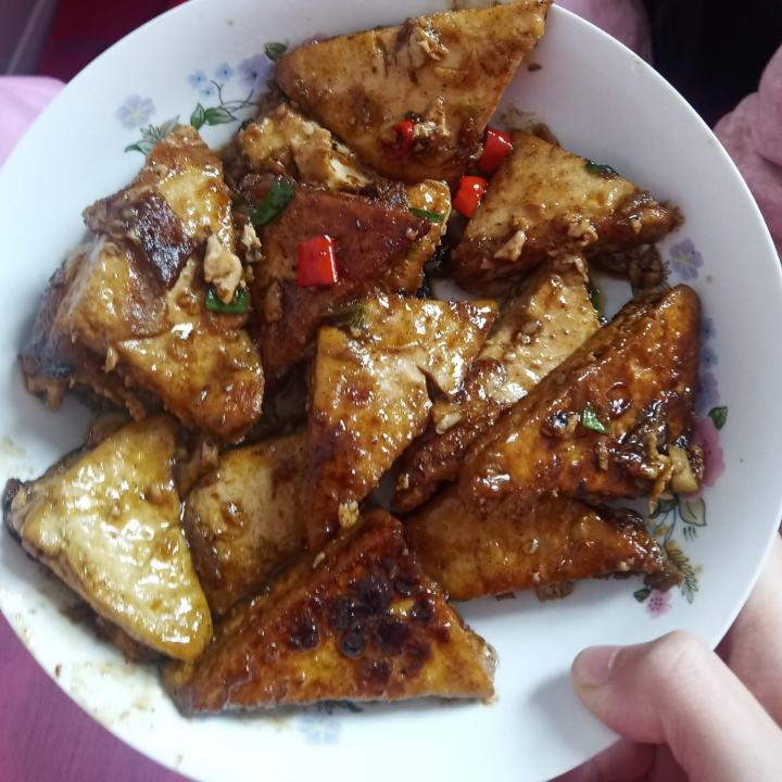 焖煎豆腐