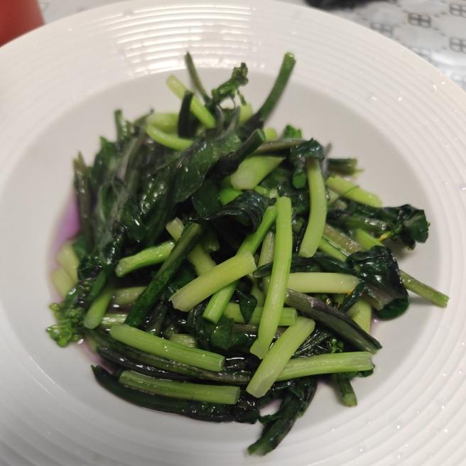 清炒红菜苔