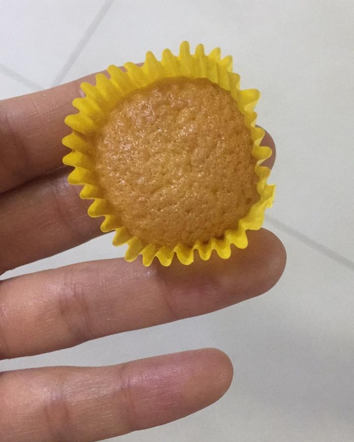 海绵纸杯蛋糕