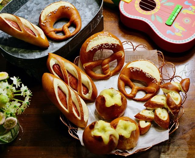 【百变碱水包】原味碱圈&乳酪碱球&香肠碱棒&欧芹麦穗的做法