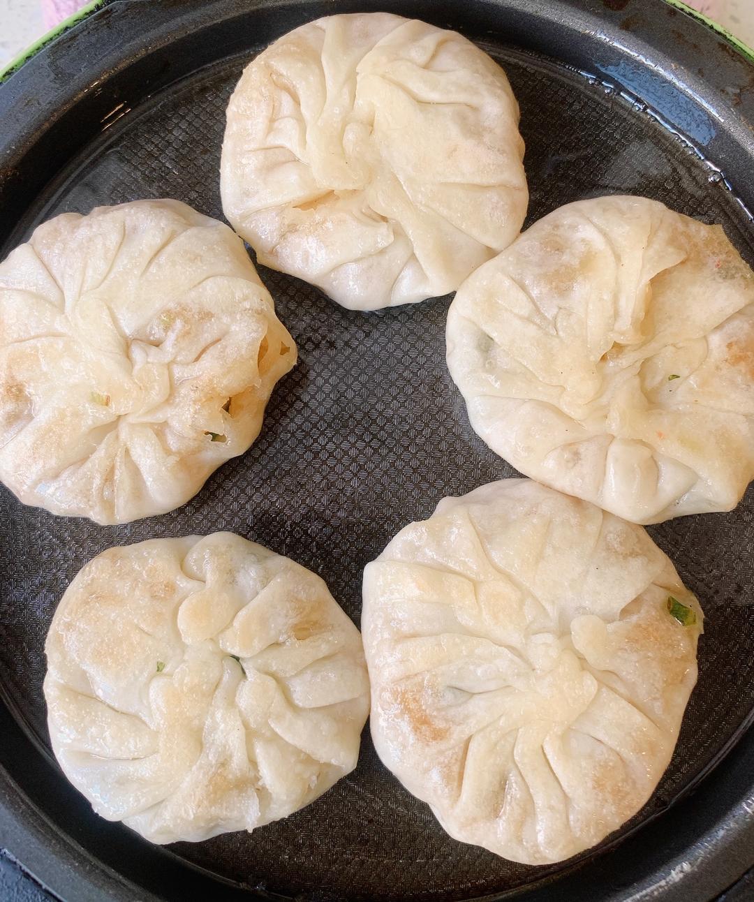 饺子皮萝卜饼的做法