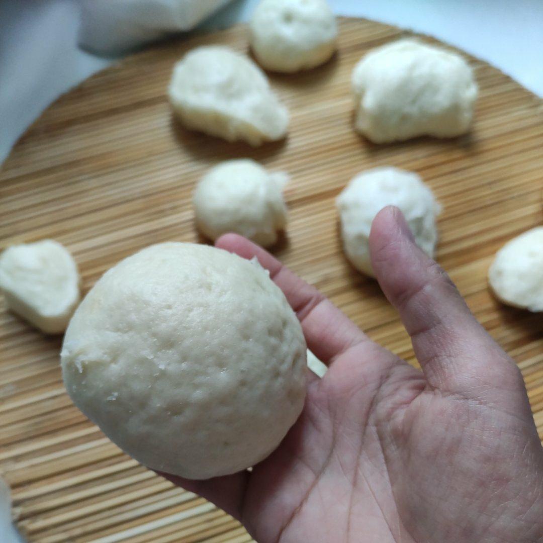 豆沙包（快手一发，可做馒头、可蒸可煎，超简单。）