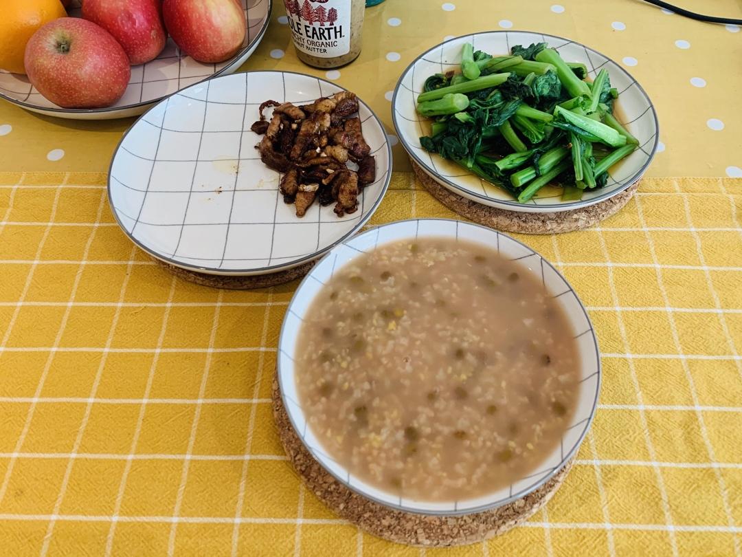 红茶的简餐