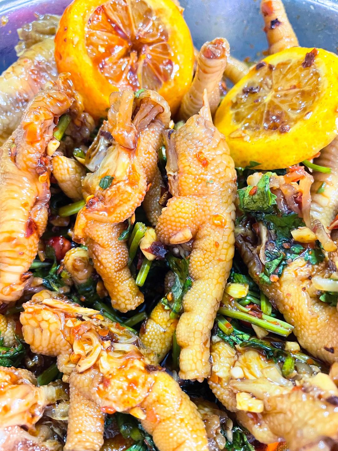 柠檬酸辣鸡爪的做法