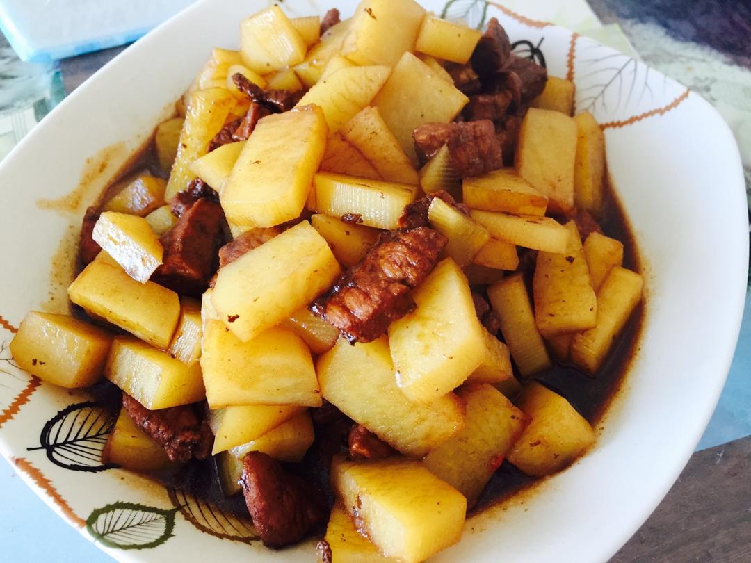 土豆烧肉
