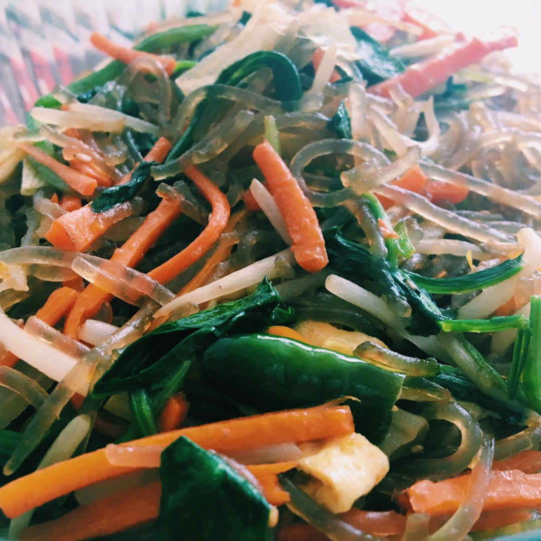 韩式粉丝炒杂菜 Korean Style Glass Noodles with Vegetables