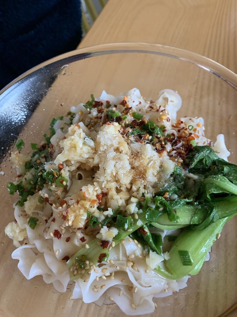 油泼辣子棍棍面（老陕系列）