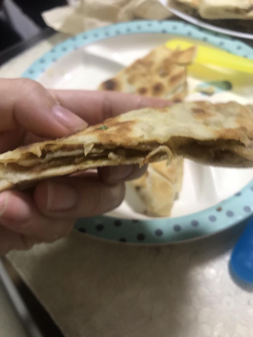 猪肉大葱千层肉饼