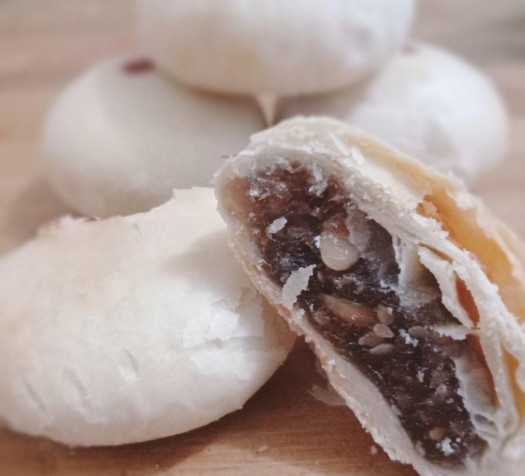 酥皮五仁月饼