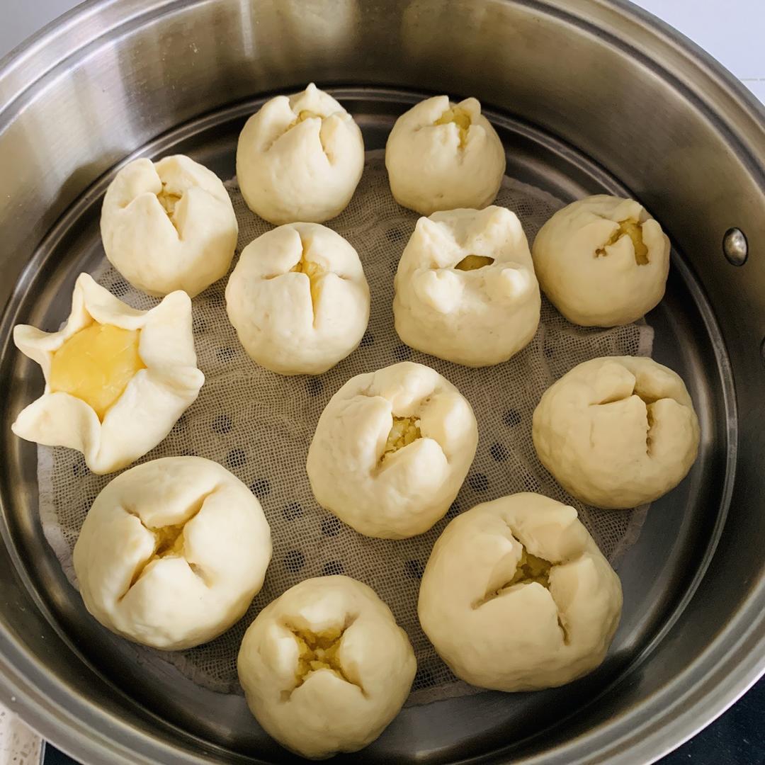 奶黄馅儿和奶黄包