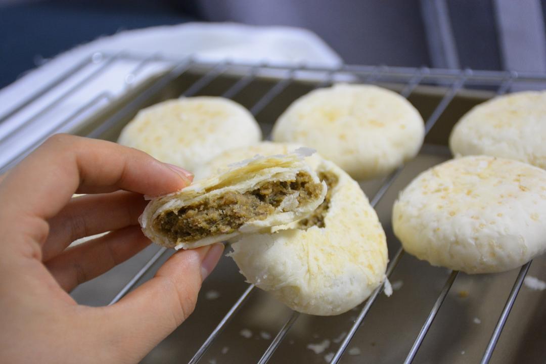 酥皮绿豆饼   酥得掉渣渣