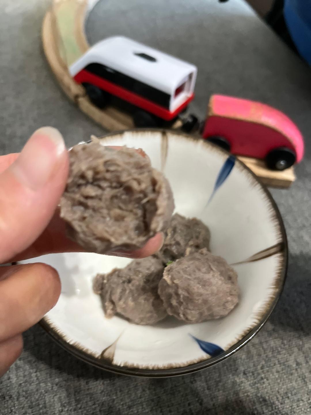 牛肉丸 可以打乒乓球