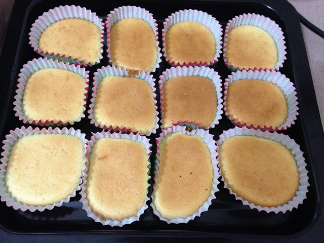 乳酪戚风小蛋糕