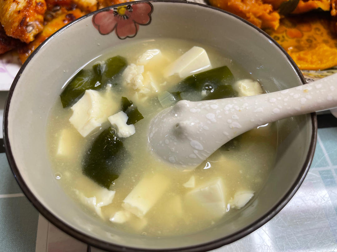 简单暖心-日式味增汤