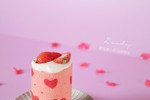 草莓爱心奶油蛋糕卷