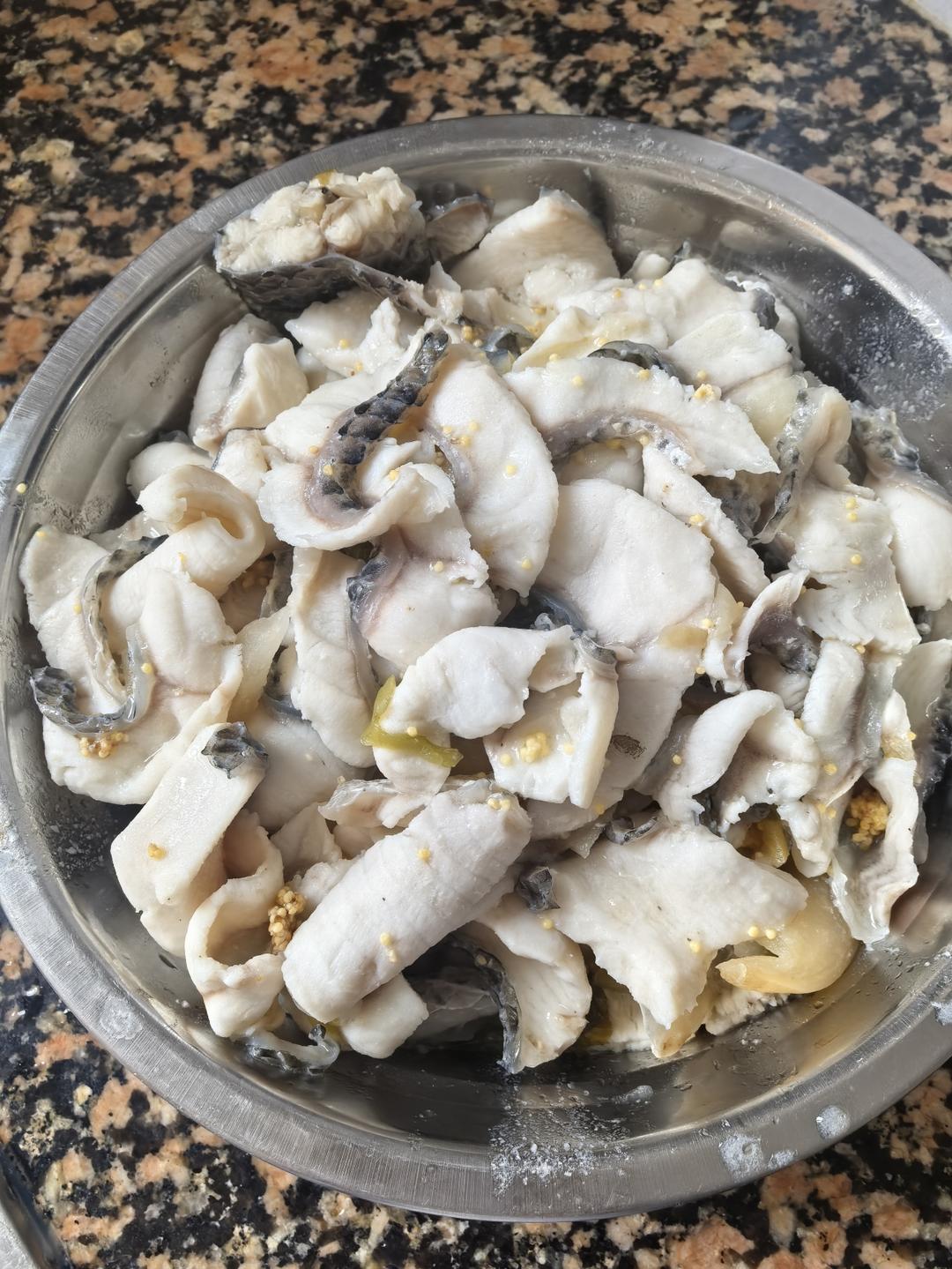 厨师长教你：“酸菜鱼”的传统做法，色香味俱全