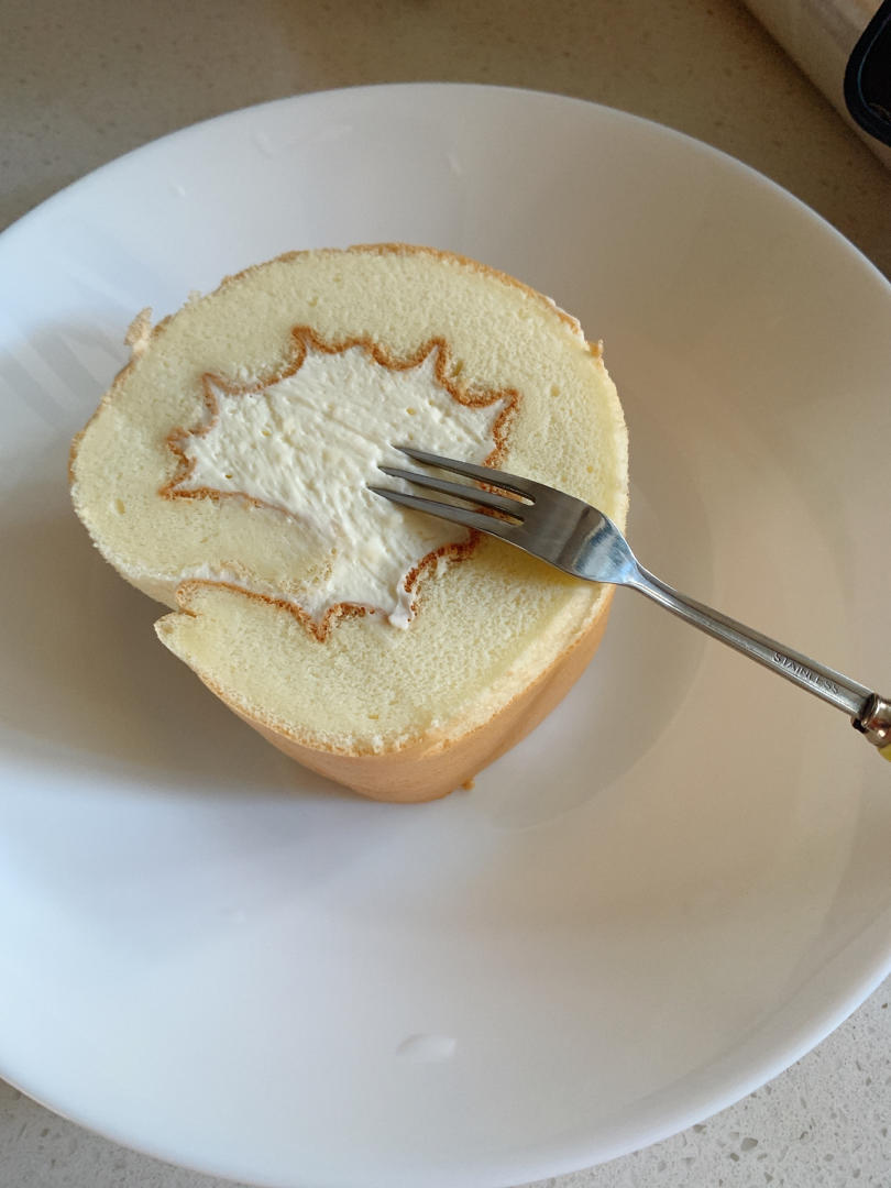 【视频食谱】原味基础蛋糕卷