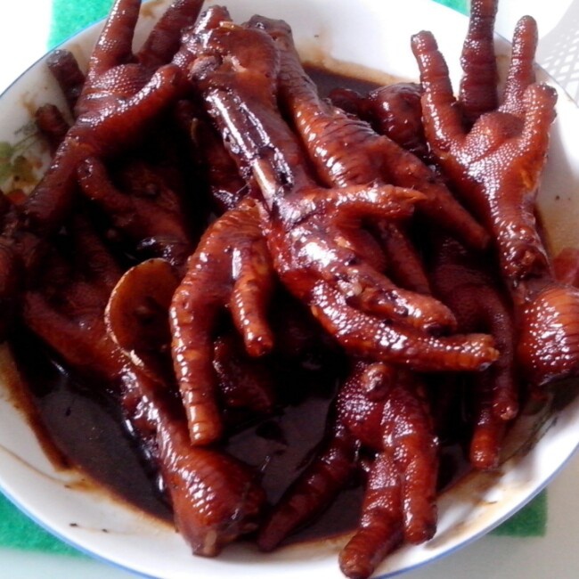 秘制红烧鸡爪