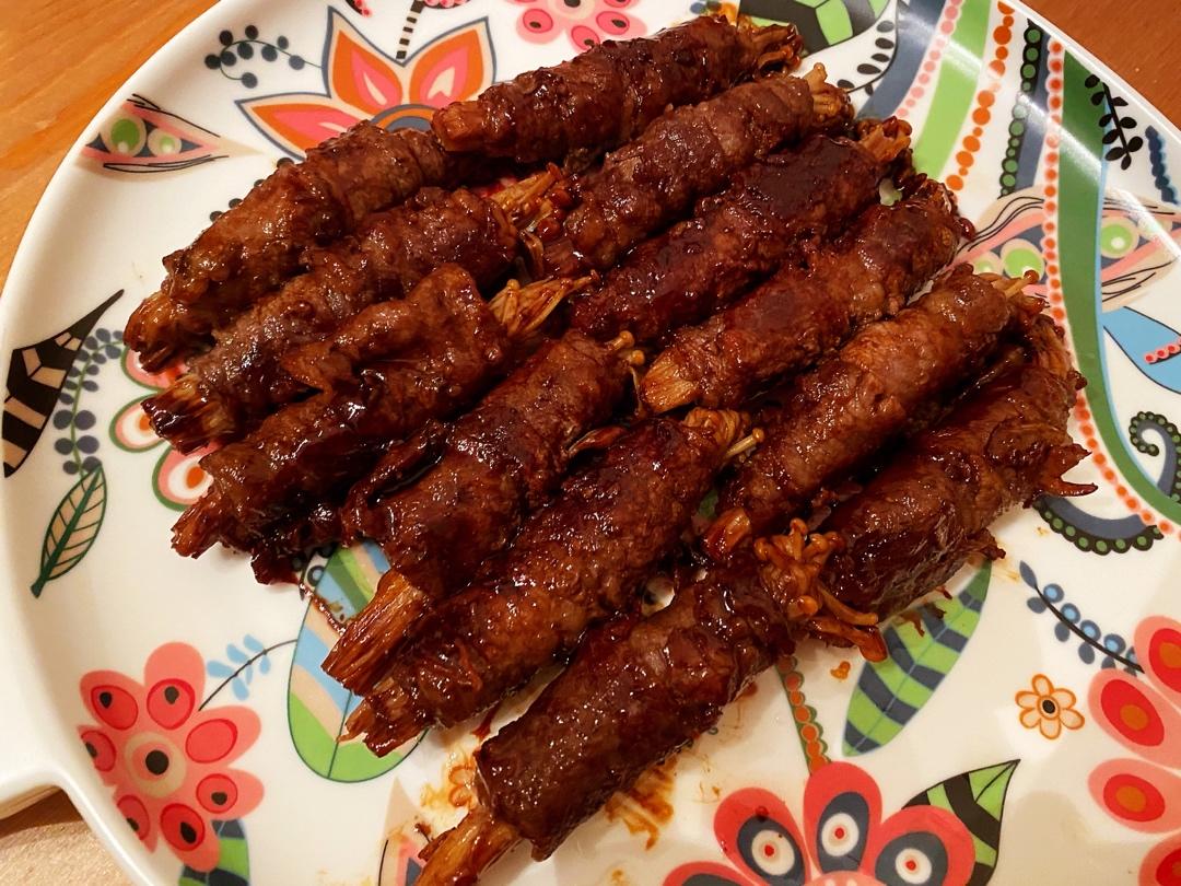 超级下饭的金针菇牛肉卷