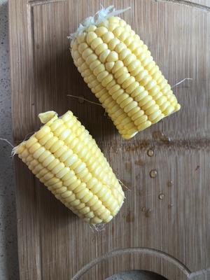 黄油烤玉米棒的做法 步骤3