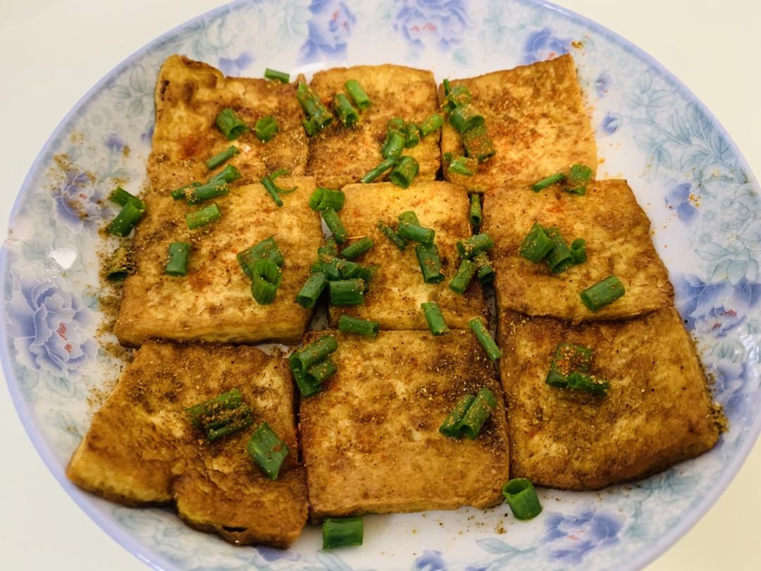 香煎豆腐(烧烤铁板味)
