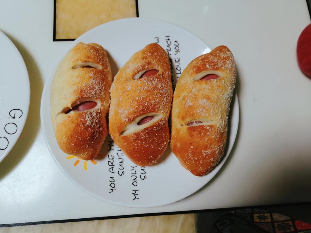 法式爆汁脆肠面包