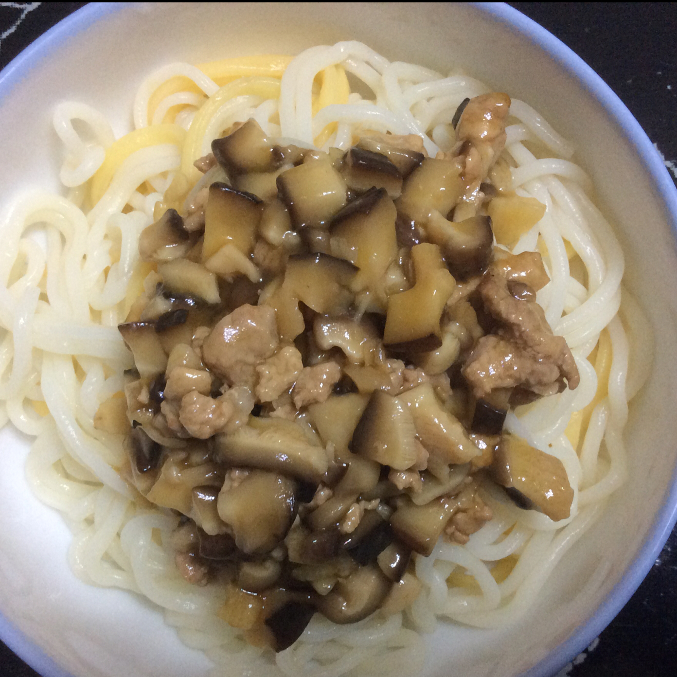 香菇肉丁打卤面-菜鸟级
