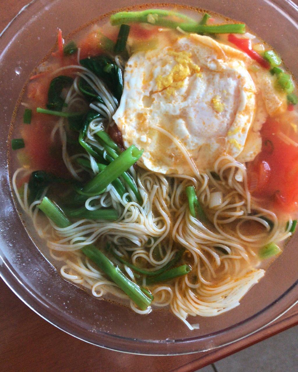 西红柿鸡蛋面