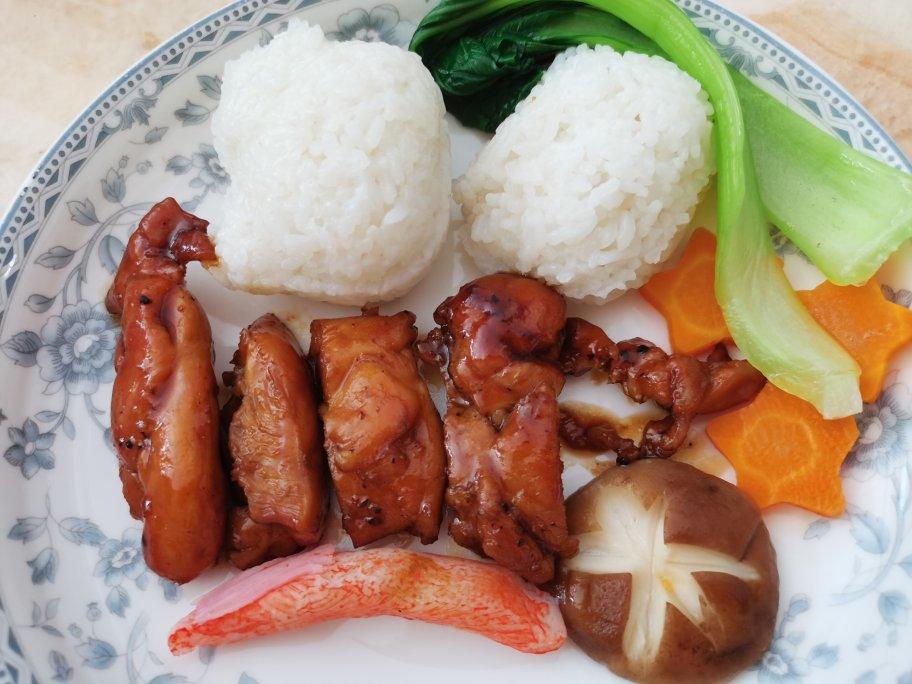 照烧鸡腿饭