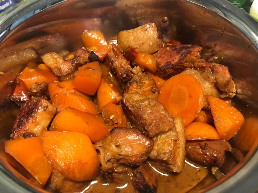 川式红萝卜烧肉