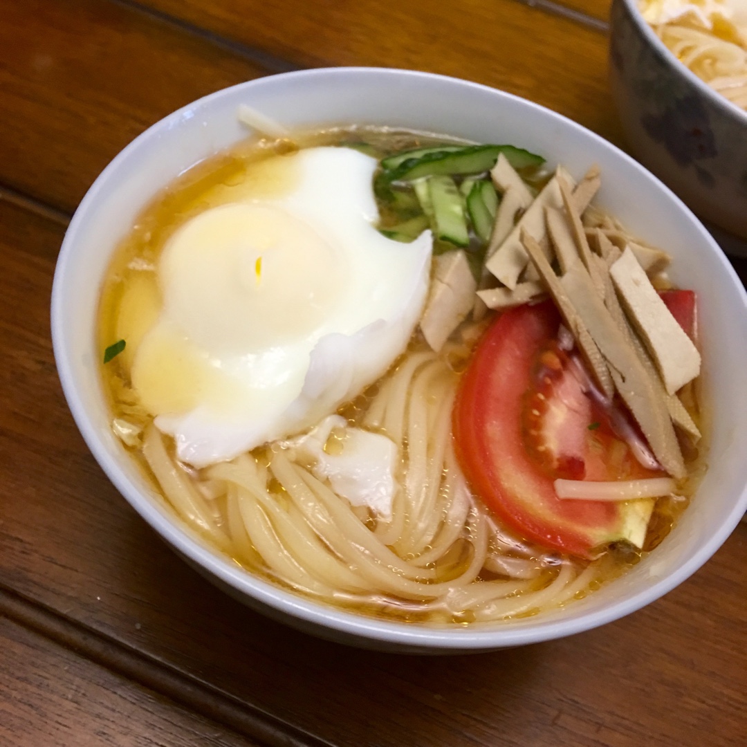 最美不过那碗阳春面