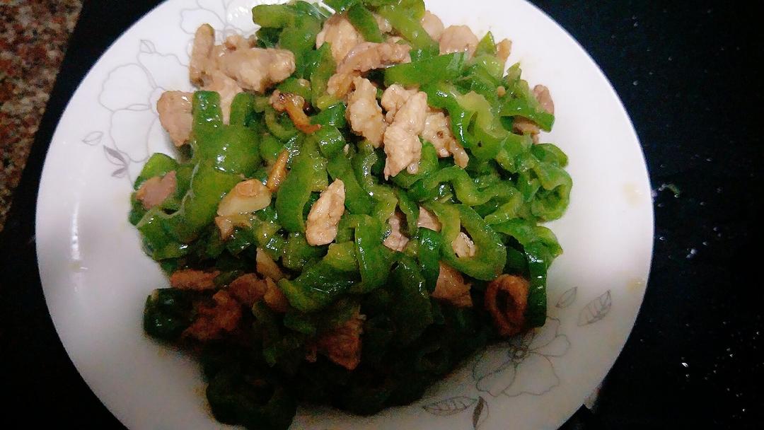 青椒炒肉丝