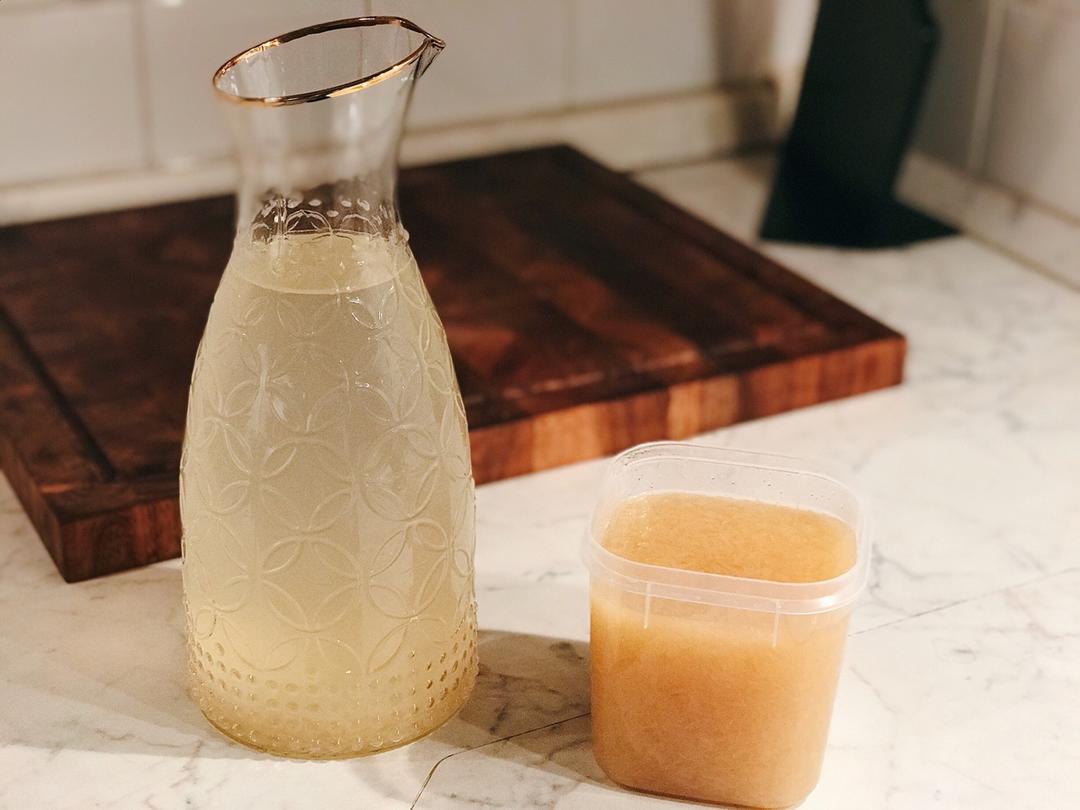 酱 蜂蜜柚子酱 胖儿黎做的蜂蜜柚子酱 赞 蜜柚,冰糖,蜂蜜,盐