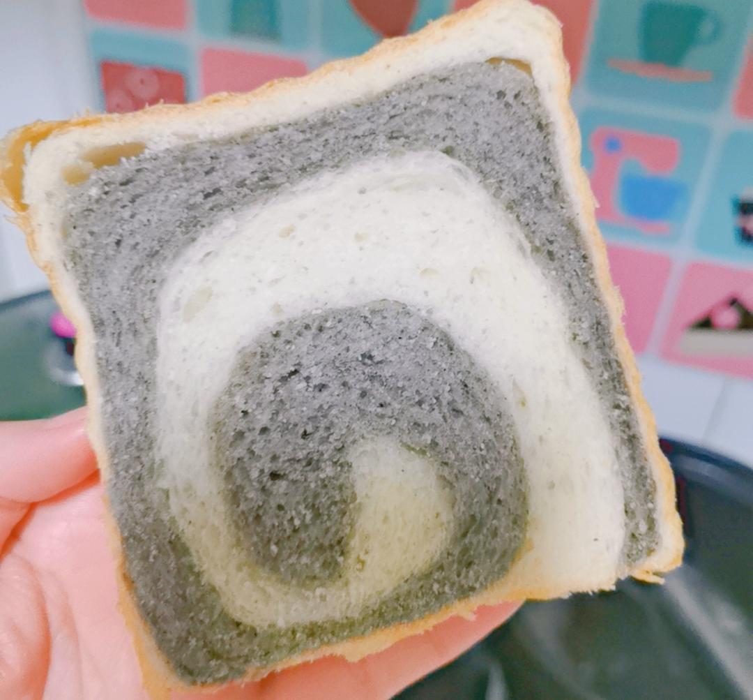 抹茶蜜豆吐司