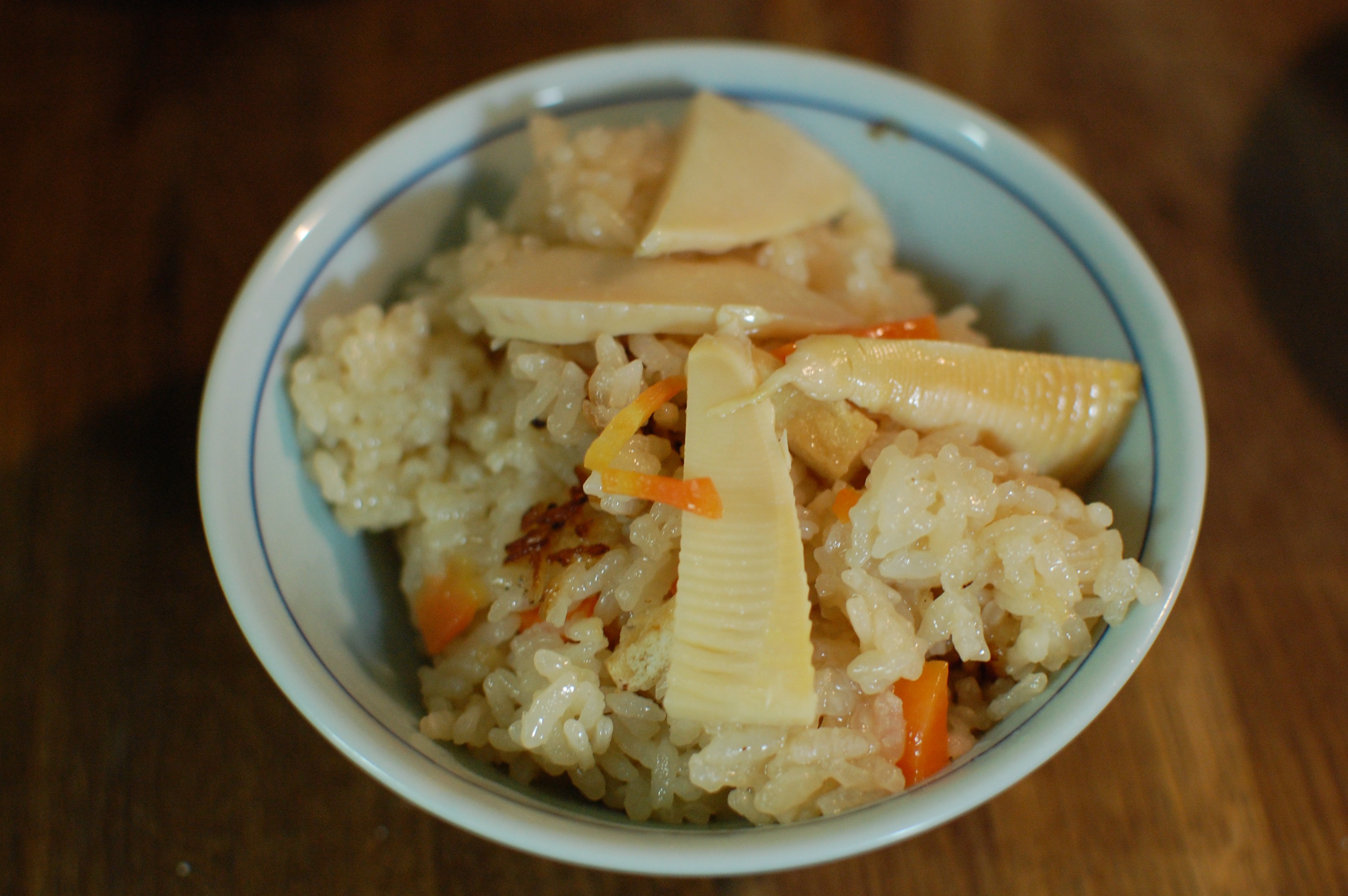 日式竹笋砂锅焖饭的做法