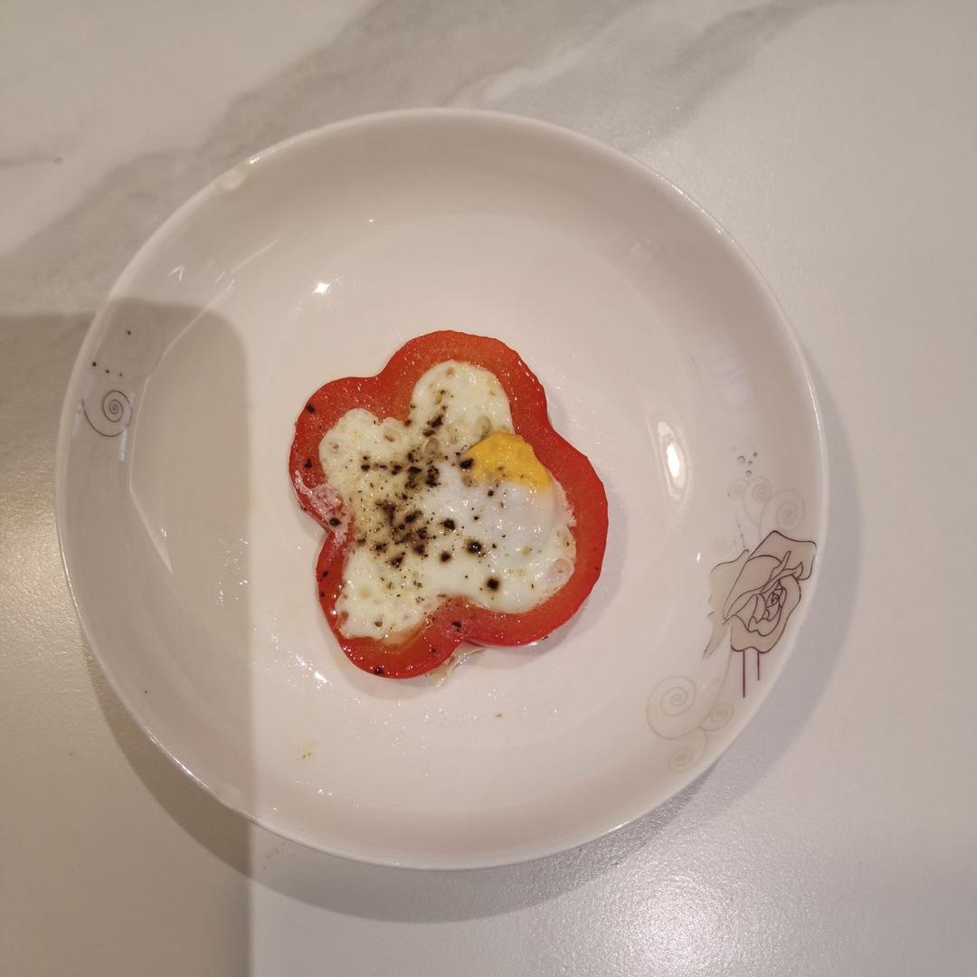 青椒圈太阳蛋